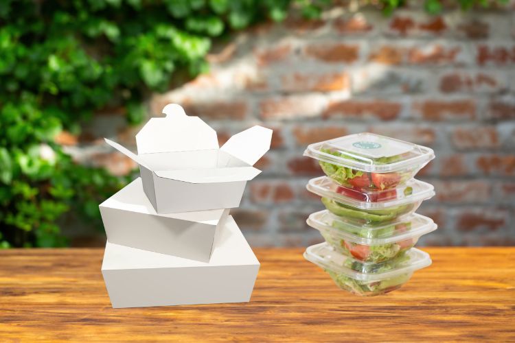 Cajas para alimentos de cartón vs Plastico